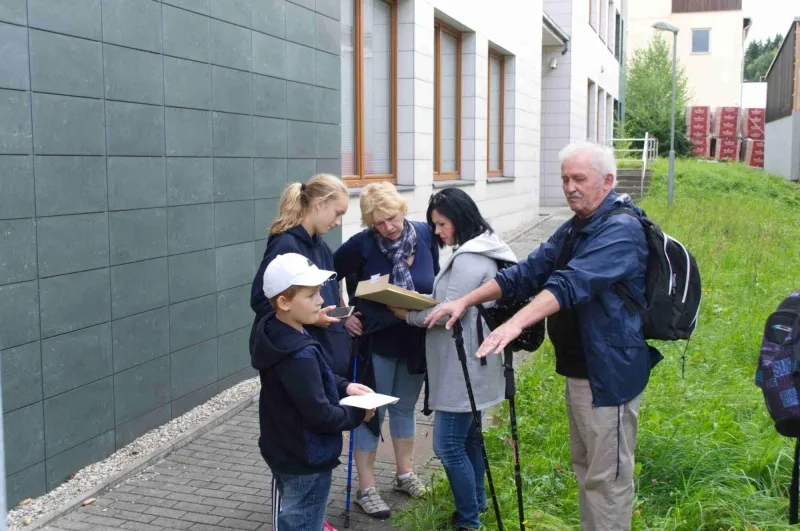 SHOTT - Tajemství skláren (2021) - foto 11